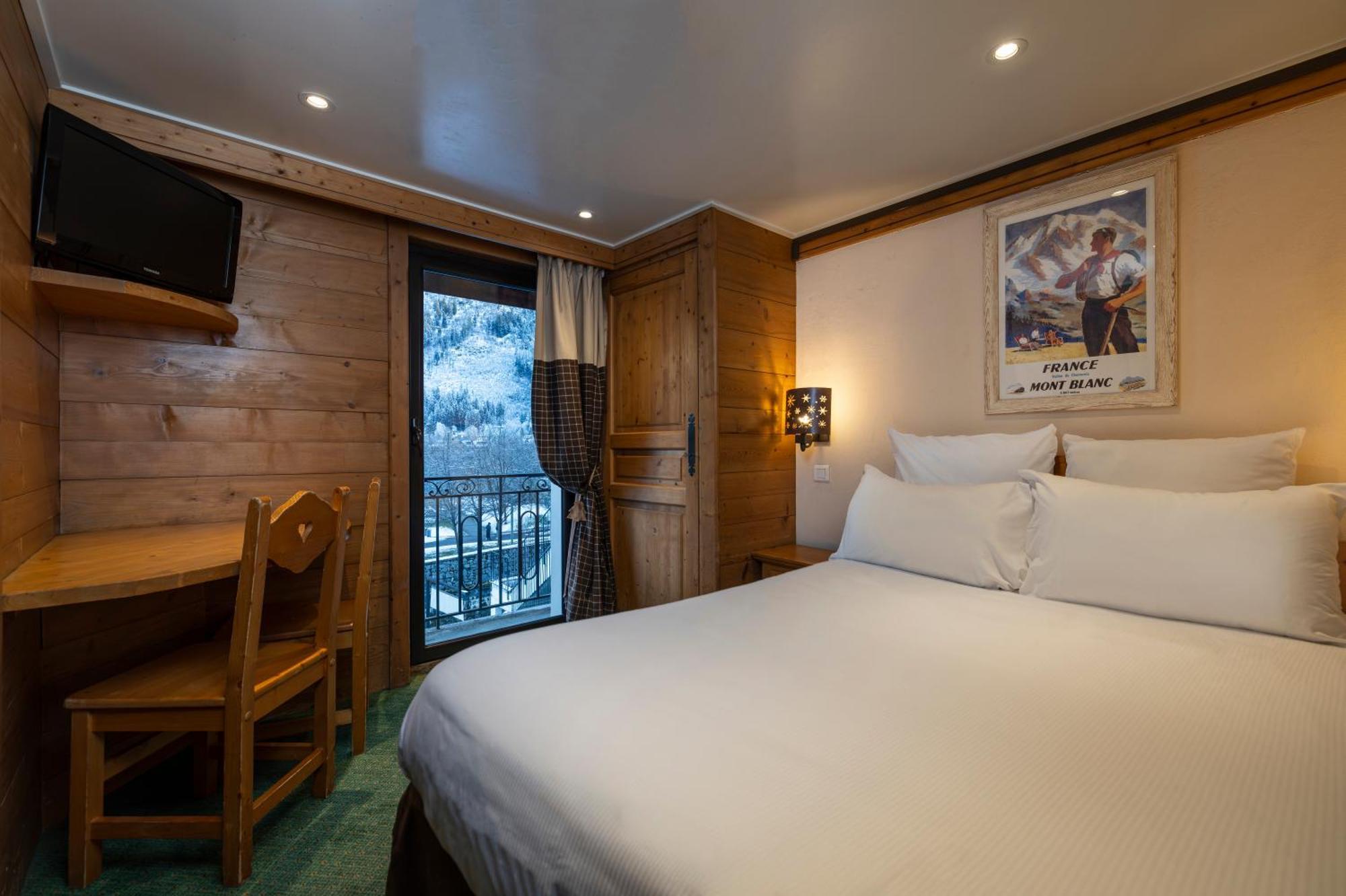 Hotel De L'Arve By Happyculture Chamonix Bagian luar foto