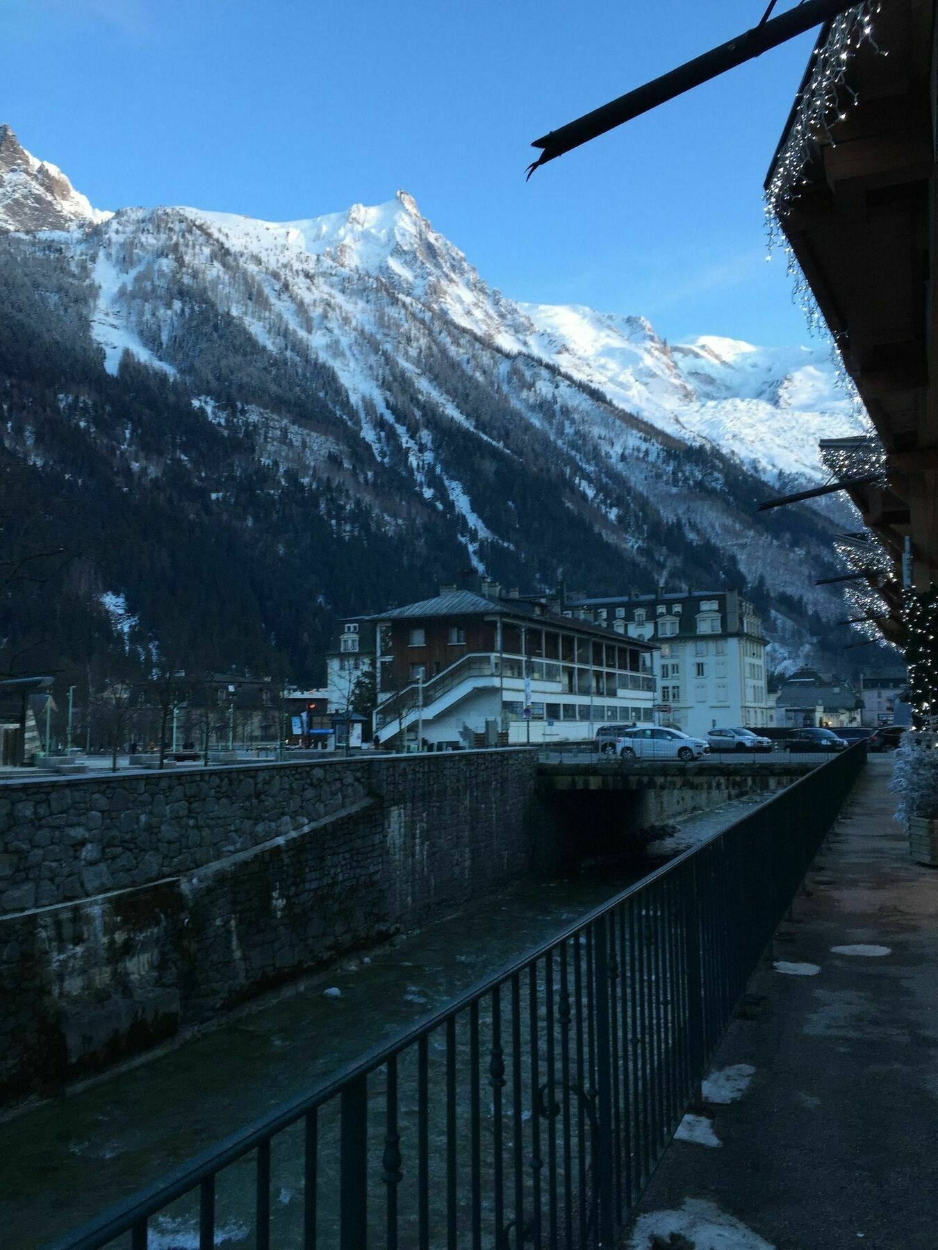 Hotel De L'Arve By Happyculture Chamonix Bagian luar foto